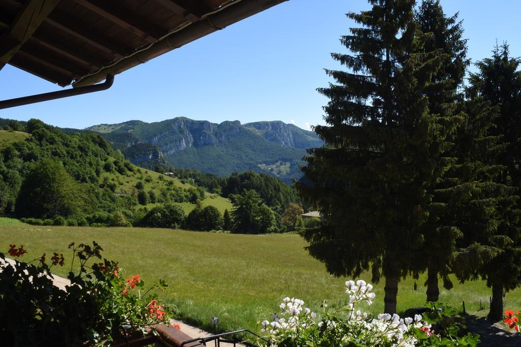 Rifugio Monte Baldo Hotel Avio Exterior photo