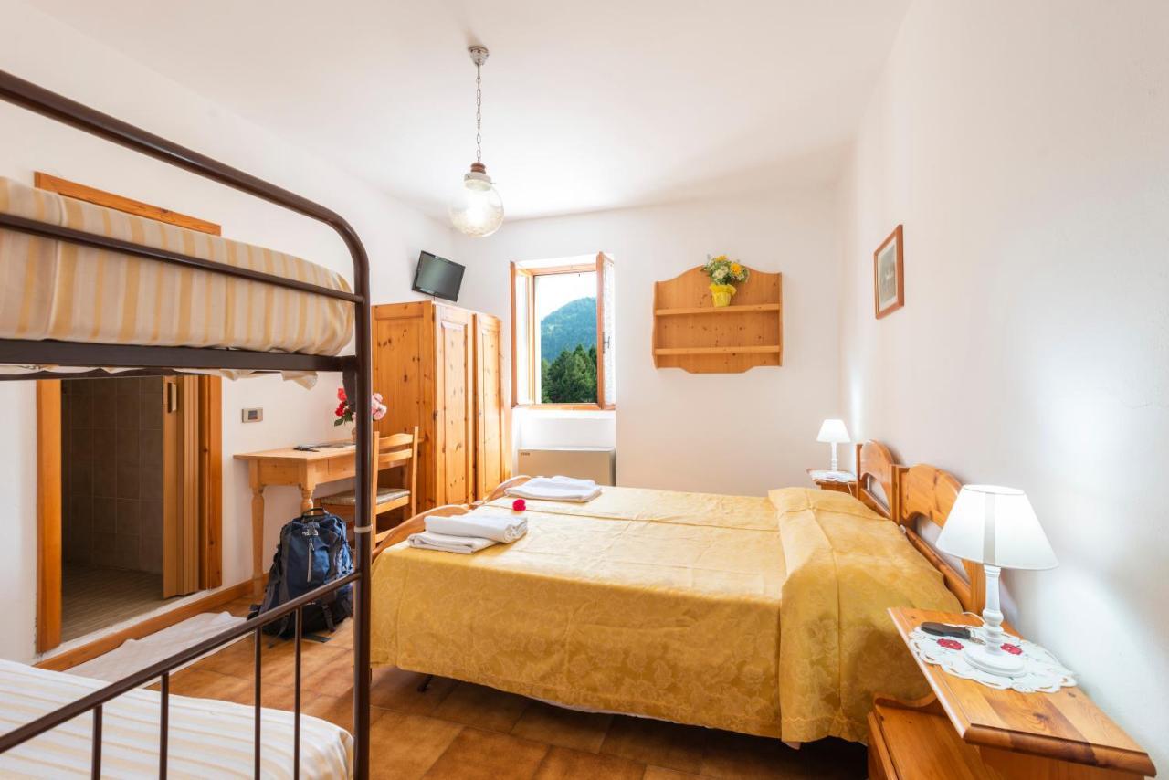 Rifugio Monte Baldo Hotel Avio Exterior photo